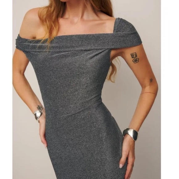 Reformation Jamen Knit Silver Metallic Sparkly Midi Dress Size Medium - Picture 4 of 15